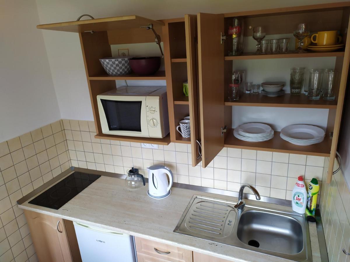 Apartmany Okoun เวลเก โลซีนี ภายนอก รูปภาพ